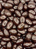 Amandes grillées enrobées de chocolat noir